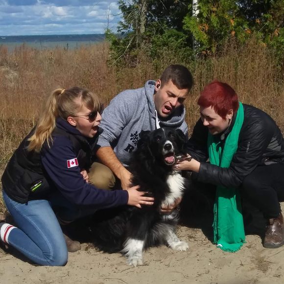 Meet your Posher, Hanna - Picture 2 of 2